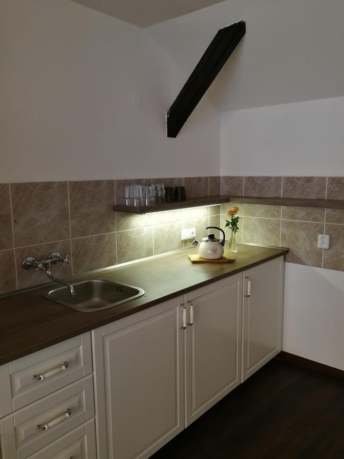Hotel Hnizdo Snu à Hradec Králové Extérieur photo
